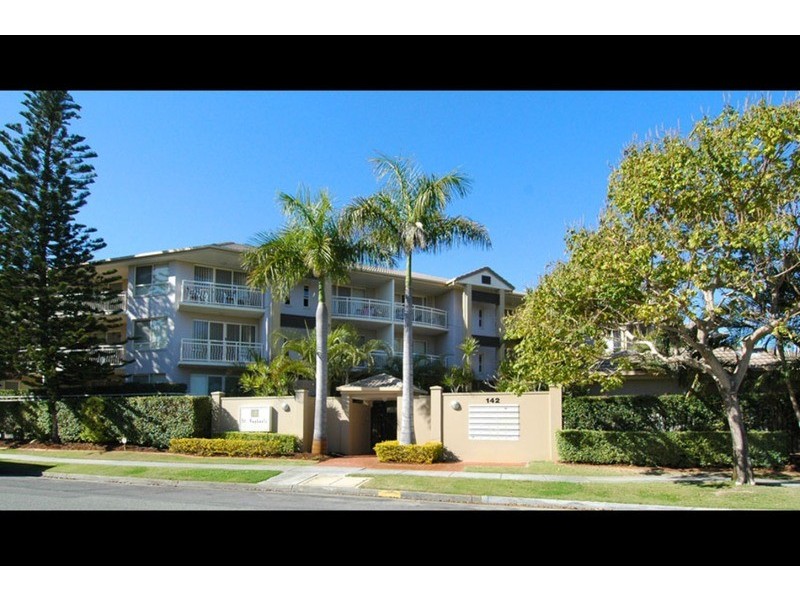 142 Stanhill Drive, Chevron Island QLD 4217