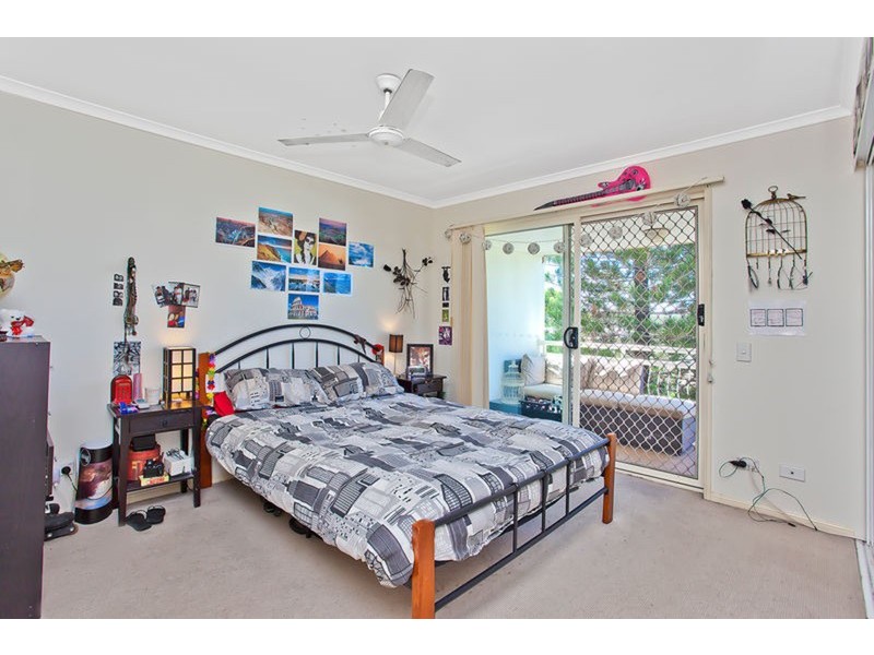 142 Stanhill Drive, Chevron Island QLD 4217