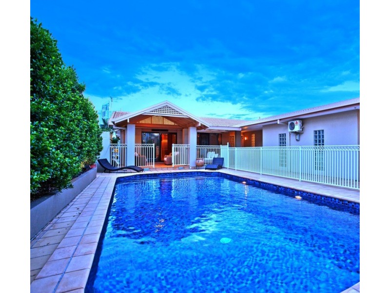 79 Gibraltar Drive, Isle Of Capri QLD 4217