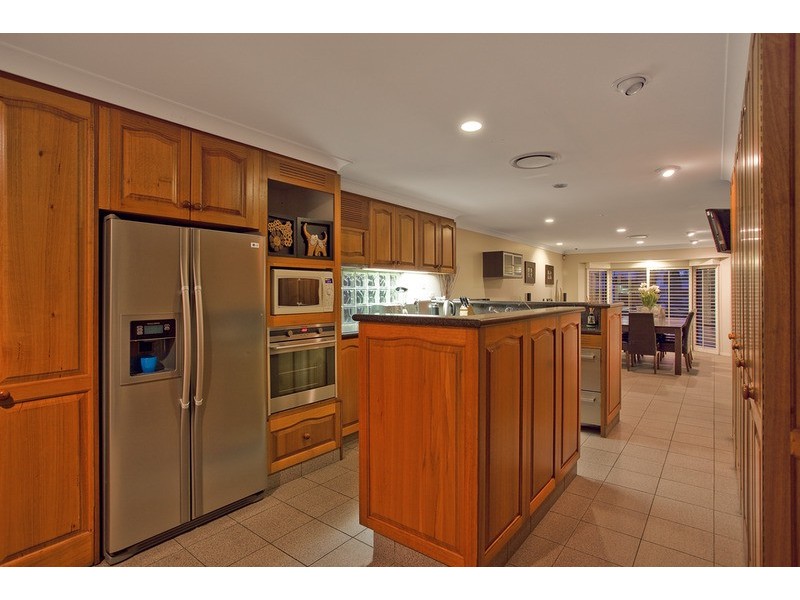 79 Gibraltar Drive, Isle Of Capri QLD 4217