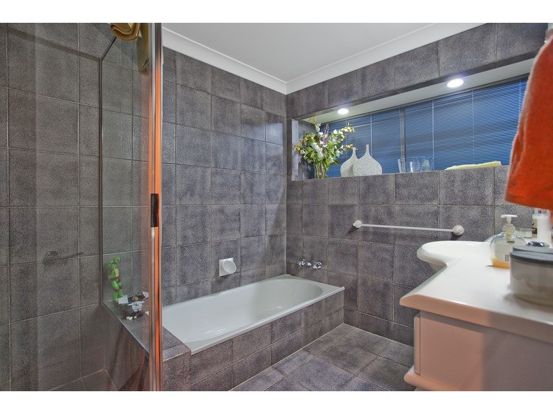 79 Gibraltar Drive, Isle Of Capri QLD 4217