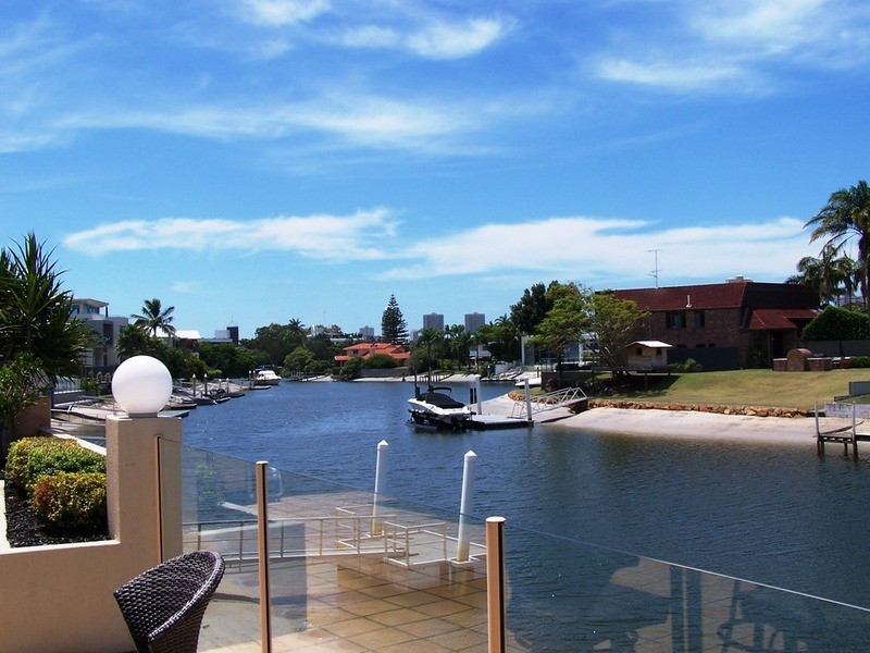 79 Gibraltar Drive, Isle Of Capri QLD 4217