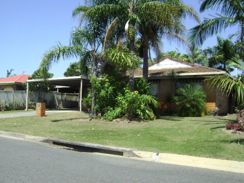 13 Hokitika  Street, Broadbeach Waters QLD 4218