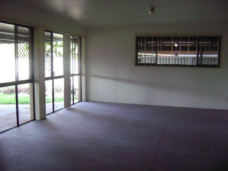 13 Hokitika  Street, Broadbeach Waters QLD 4218