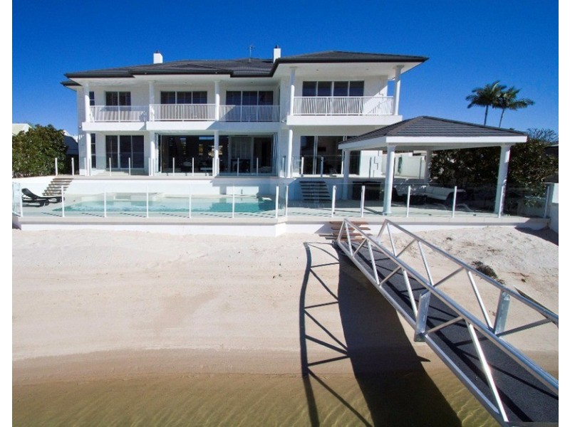 Paradise Waters QLD 4217