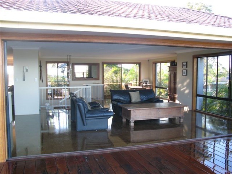 52 Skyline Terrace, Burleigh Heads QLD 4220