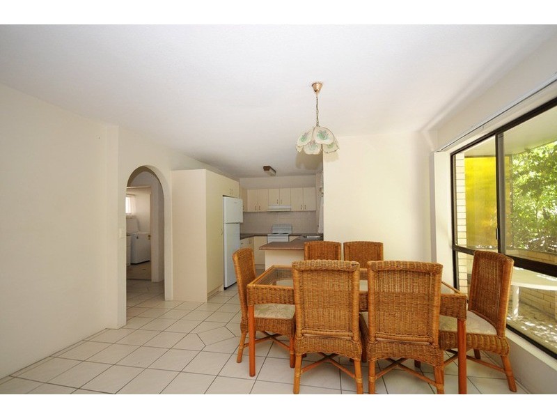 63 Bauer  Street, Southport QLD 4215