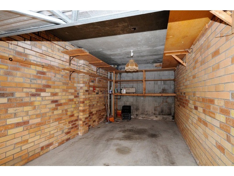 63 Bauer  Street, Southport QLD 4215