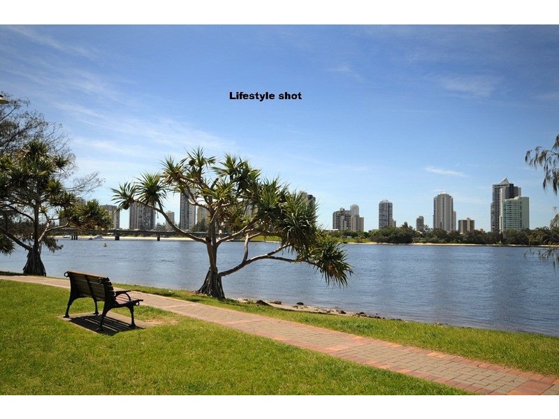 63 Bauer  Street, Southport QLD 4215