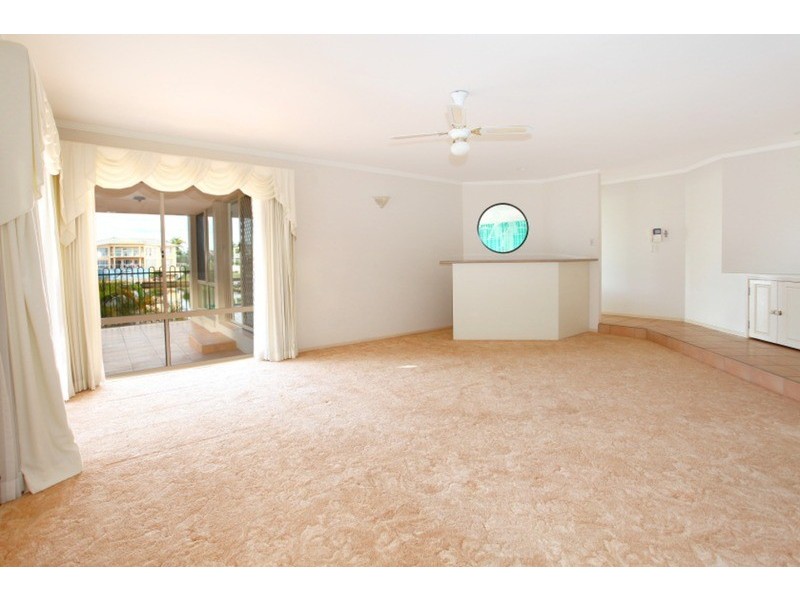 Mermaid Waters QLD 4218