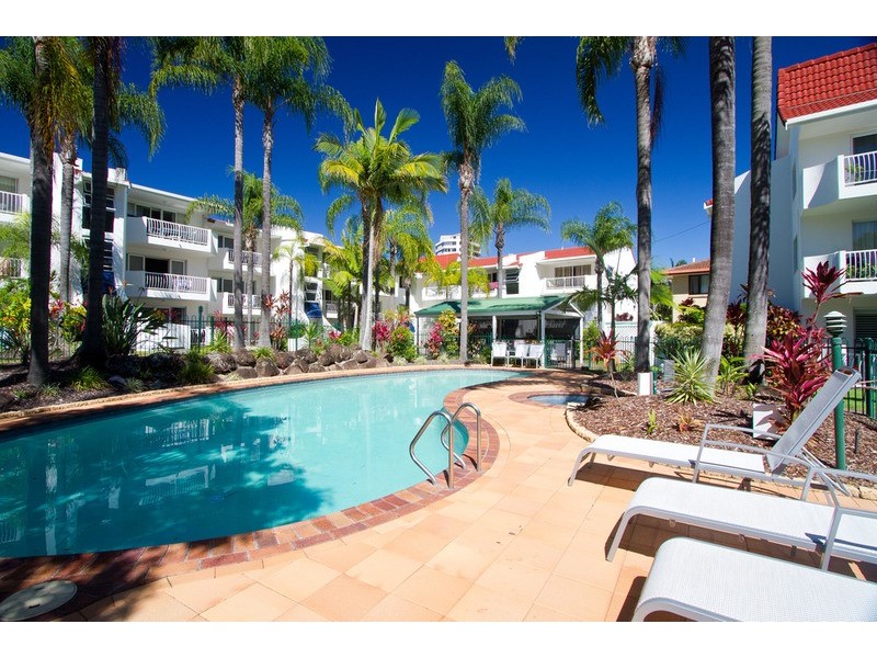 17 Genoa  Street, Surfers Paradise QLD 4217