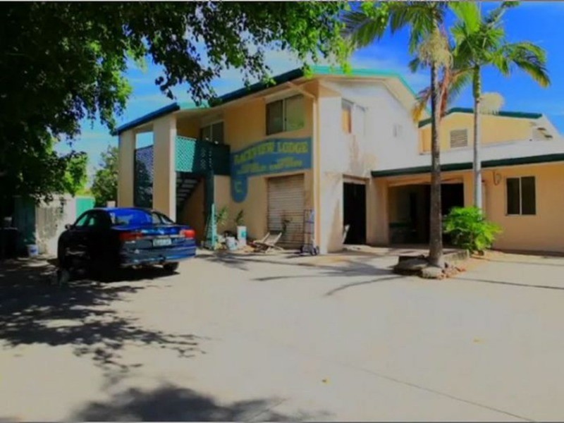 7 Waterford  Court, Bundall QLD 4217