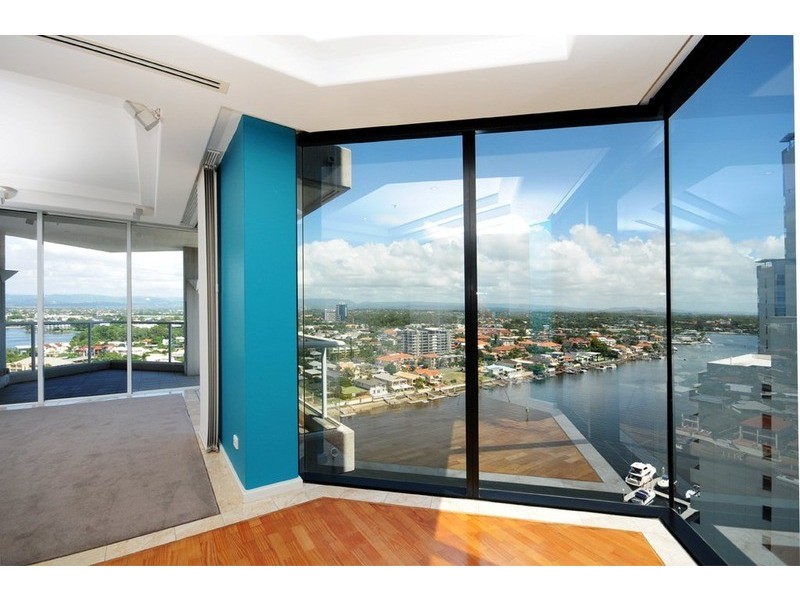 20 Riverview  Parade, Surfers Paradise QLD 4217