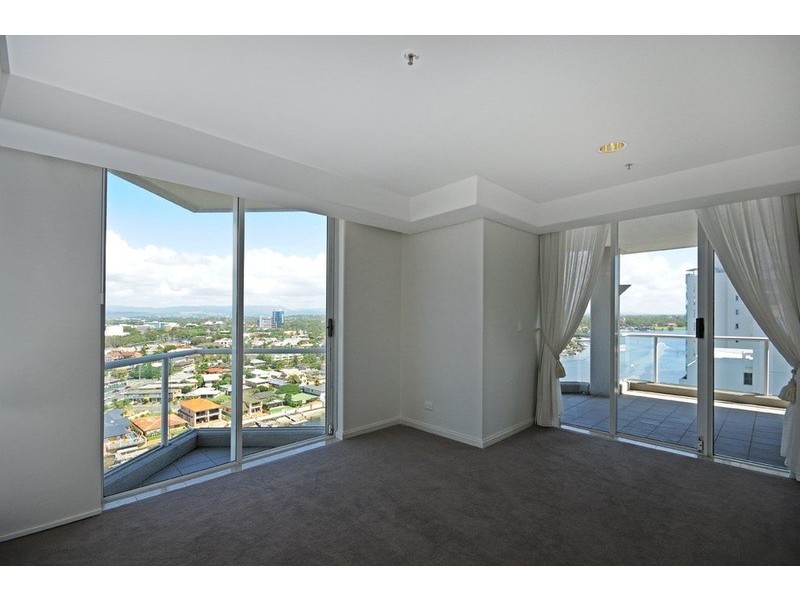 20 Riverview  Parade, Surfers Paradise QLD 4217