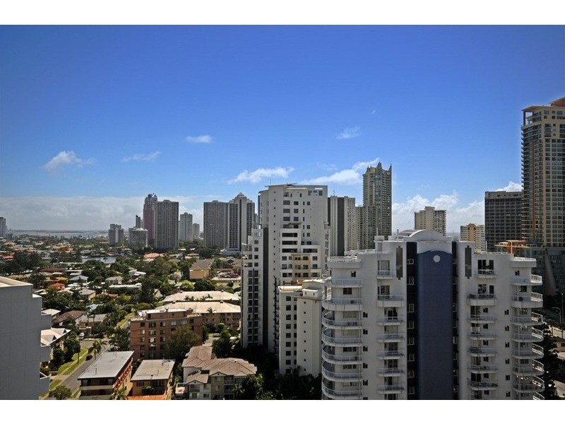 20 Riverview  Parade, Surfers Paradise QLD 4217