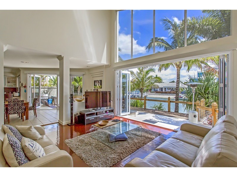 30 Norseman Court, Paradise Waters QLD 4217