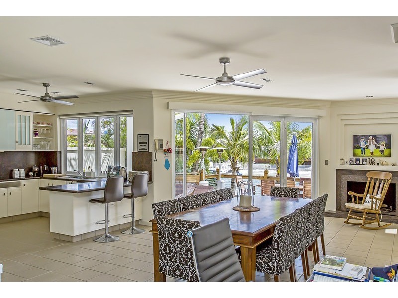 30 Norseman Court, Paradise Waters QLD 4217