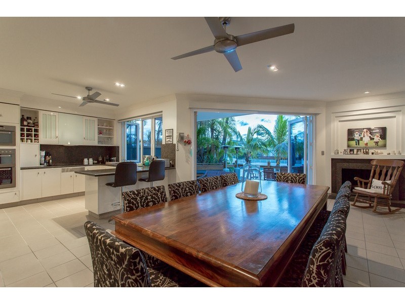 30 Norseman Court, Paradise Waters QLD 4217