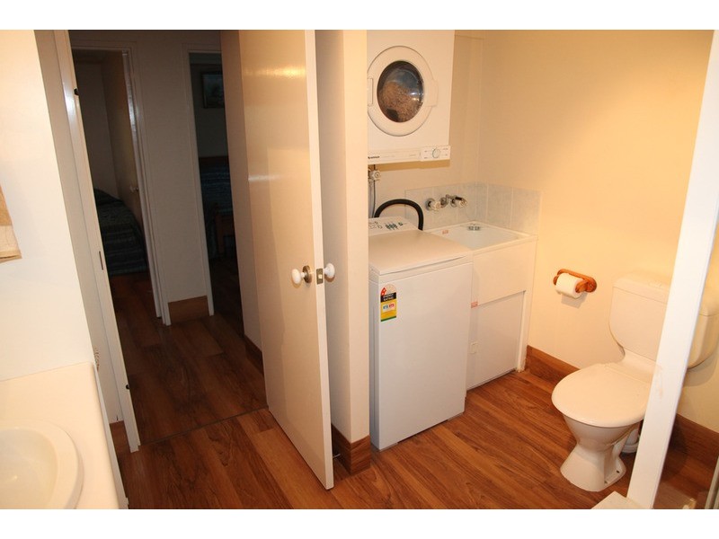 35 “Bay Lodge” Palm Avenue, Surfers Paradise QLD 4217