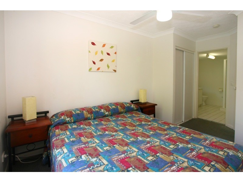 43 Cypress Avenue, Surfers Paradise QLD 4217