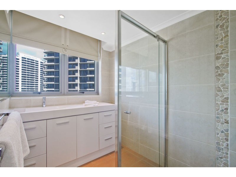 25 Northcliffe “Berkeley on the Beach” Terrace, Surfers Paradise QLD 4217