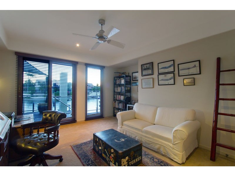 Paradise Waters QLD 4217