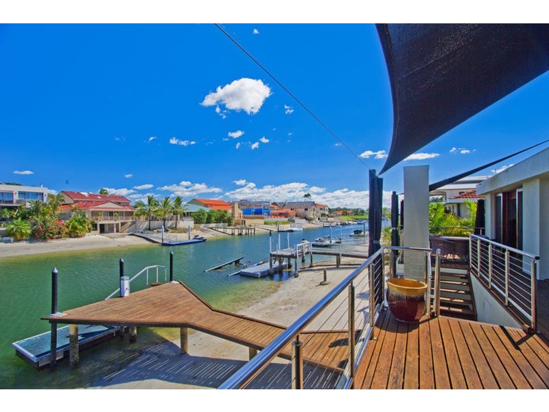 Paradise Waters QLD 4217