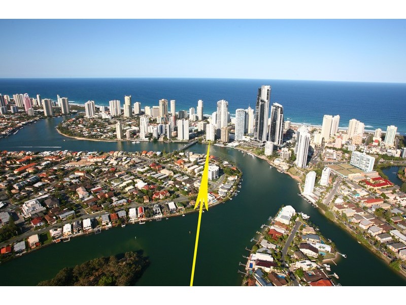 40 Ferny  Avenue, Surfers Paradise QLD 4217