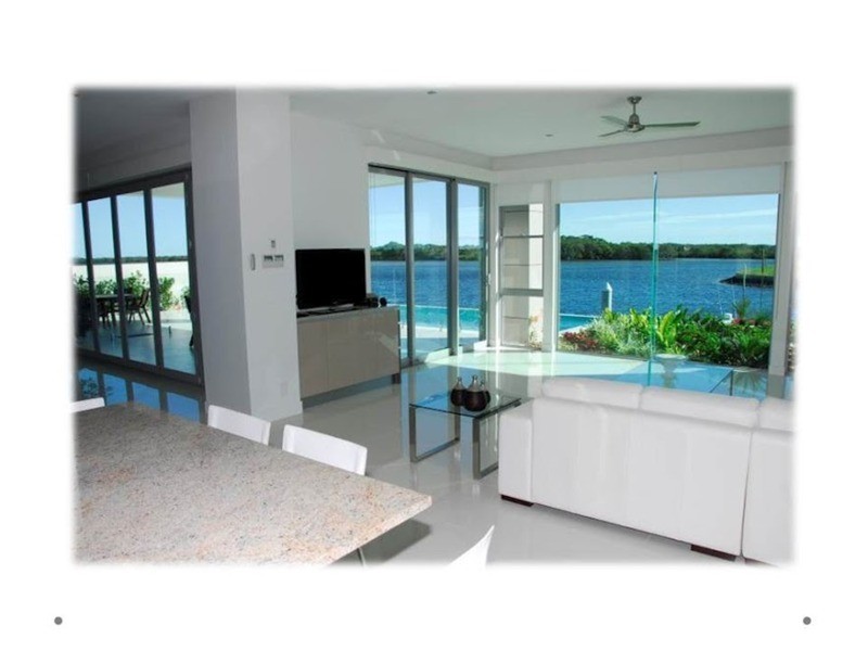 93 Marina  Parade, Jacobs Well QLD 4208
