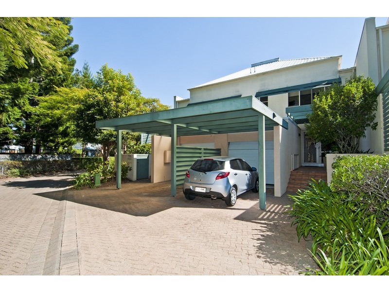 2134 ‘South Shields’ Royal Pines, Benowa QLD 4217