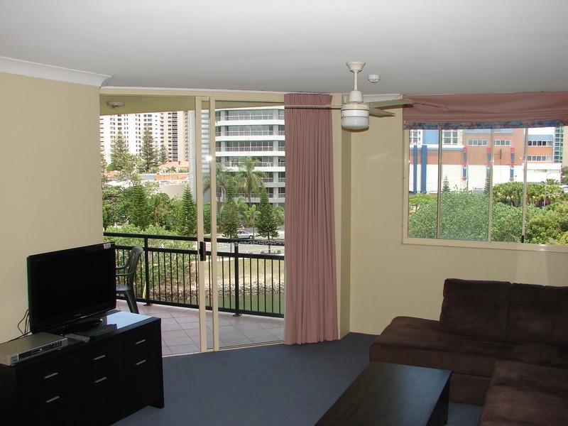 Unit 426a/1 Paradise Island, Surfers Paradise QLD 4217