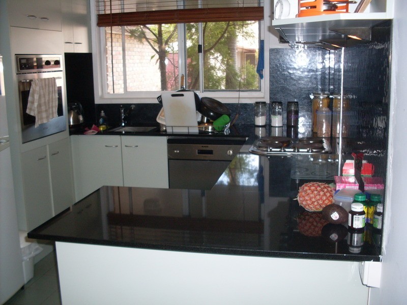 102/128 Benowa  Road, Southport QLD 4215