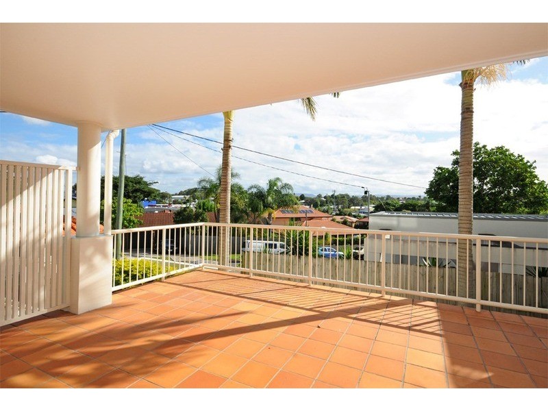 31 Chester  Terrace, Southport QLD 4215