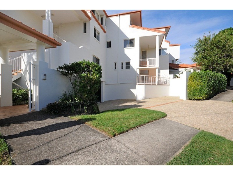 31 Chester  Terrace, Southport QLD 4215