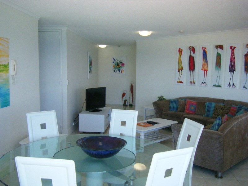 26 Esplanade “Grosvenor”, Surfers Paradise QLD 4217