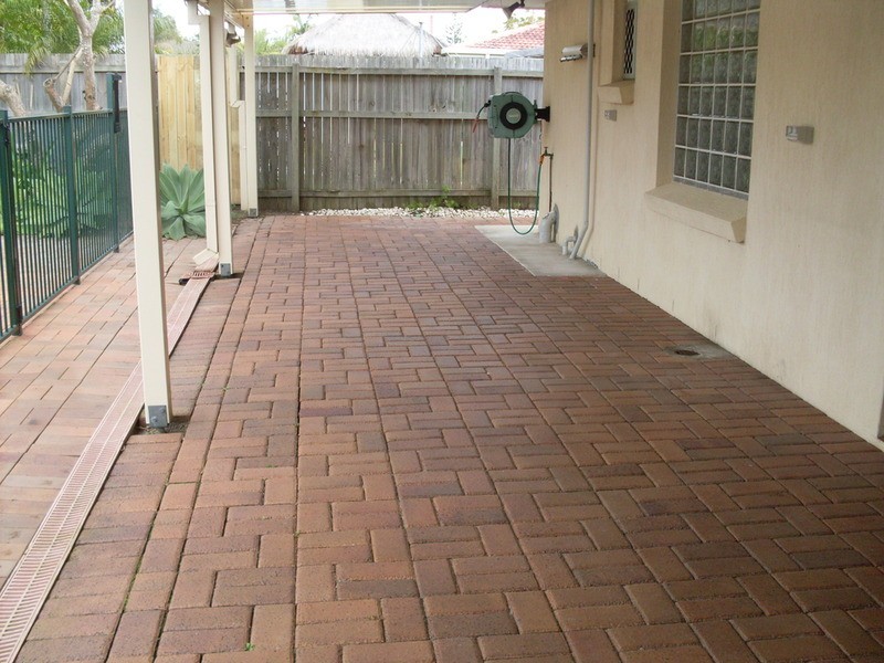 34 Via Roma, Isle Of Capri QLD 4217