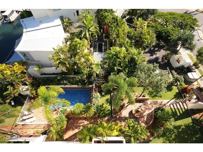32 “Anchorage” Riverview  Parade, Surfers Paradise QLD 4217