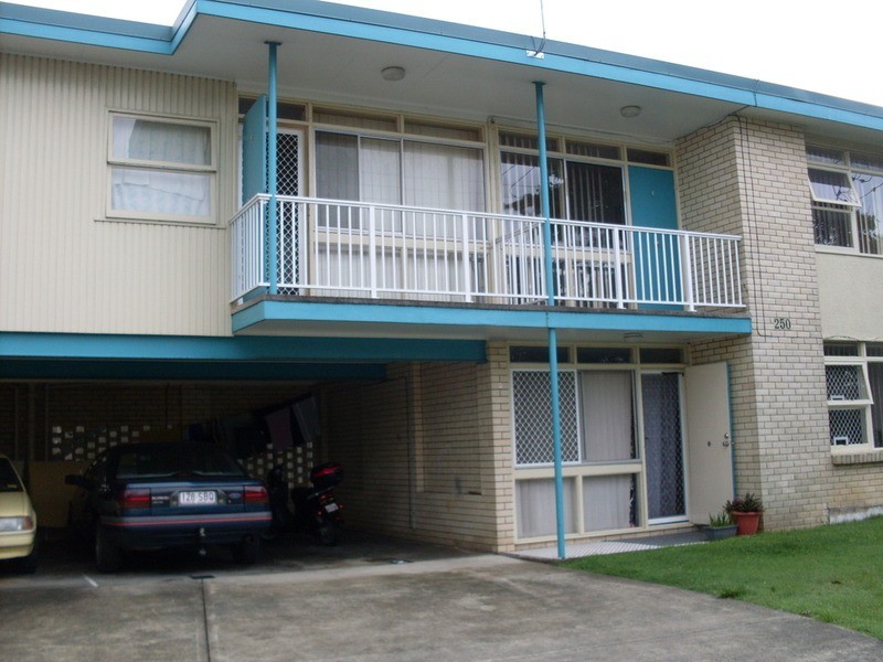 5/250 Stanhill Drive, Surfers Paradise QLD 4217