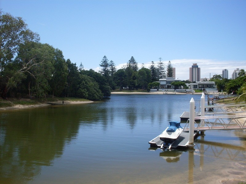 12 Beverley Crescent, Broadbeach Waters QLD 4218