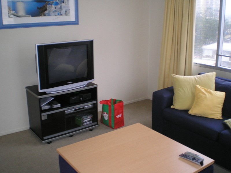 43 Garfield Terrace, Surfers Paradise QLD 4217