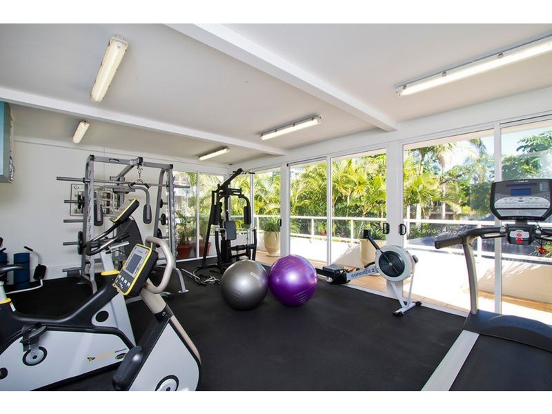 2005/5 Enderley Avenue, Surfers Paradise QLD 4217