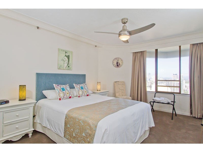 2005/5 Enderley Avenue, Surfers Paradise QLD 4217