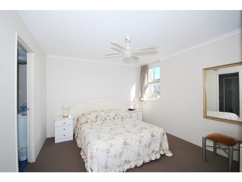 GROSVENOR 26 Esplanade, Surfers Paradise QLD 4217