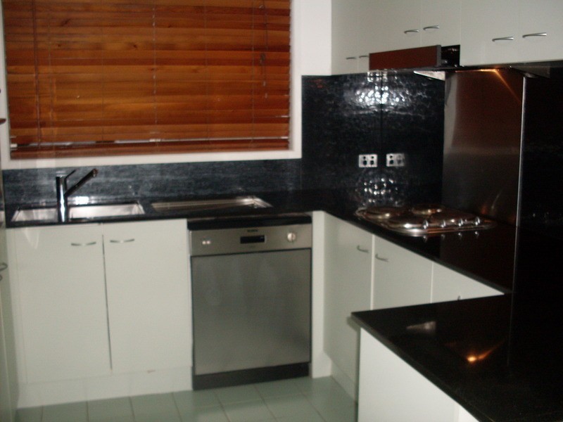 102/128 Benowa  Road, Southport QLD 4215