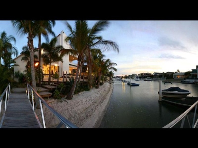 30 Norseman Court, Paradise Waters QLD 4217