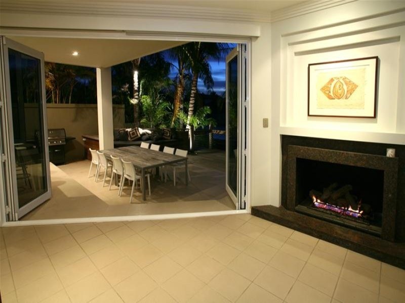 30 Norseman Court, Paradise Waters QLD 4217