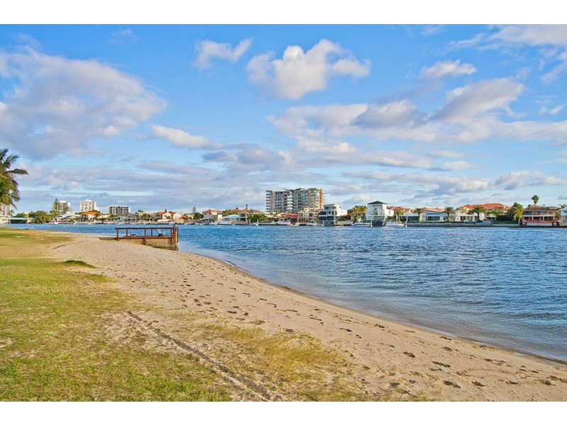 12/26 Palm Avenue, Surfers Paradise QLD 4217