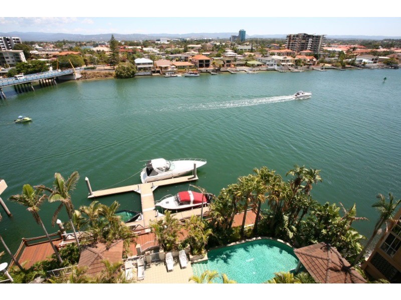 20 “Solitaire” Riverview  Parade, Surfers Paradise QLD 4217