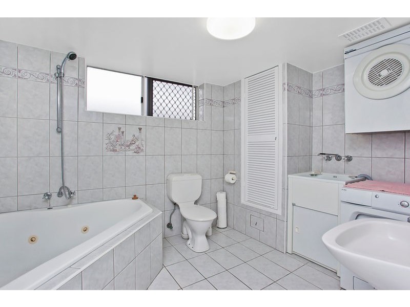 55-56 Paradise Island, Surfers Paradise QLD 4217