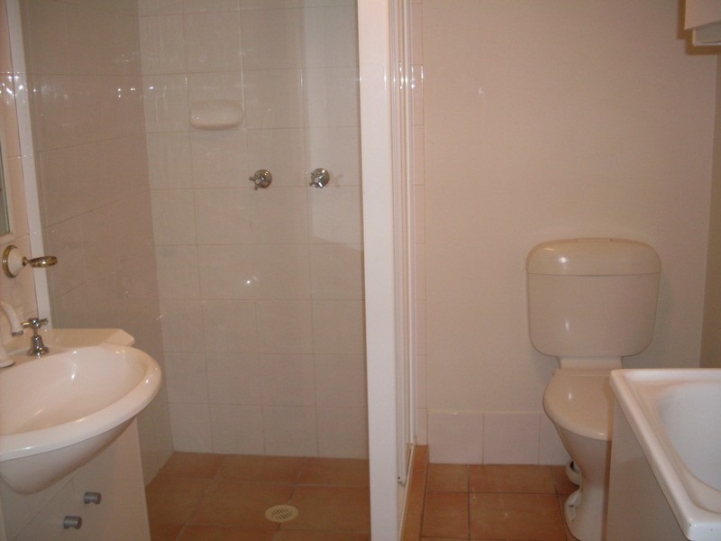 10/10 Purli Street, Chevron Island QLD 4217